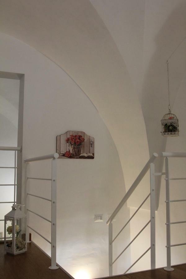 Dimora Della Castellana Apartment Lecce Bagian luar foto