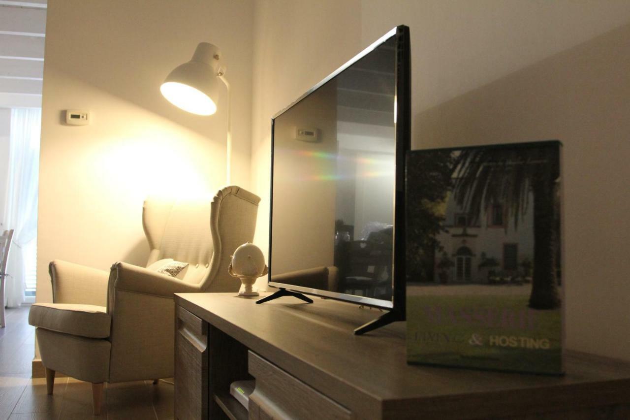 Dimora Della Castellana Apartment Lecce Bagian luar foto