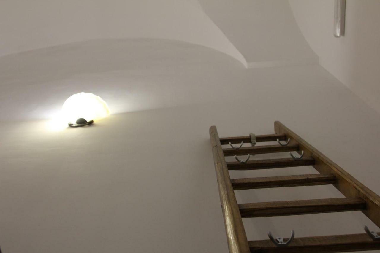 Dimora Della Castellana Apartment Lecce Bagian luar foto